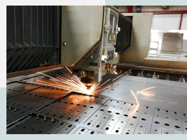 Лазерная резка металла в Дивногорске от 607 руб.